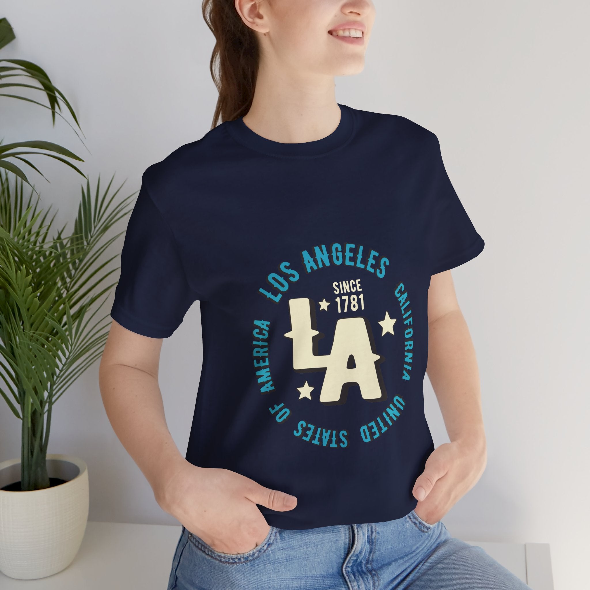 Los Angeles LA Vintage Circle Graphic Tee