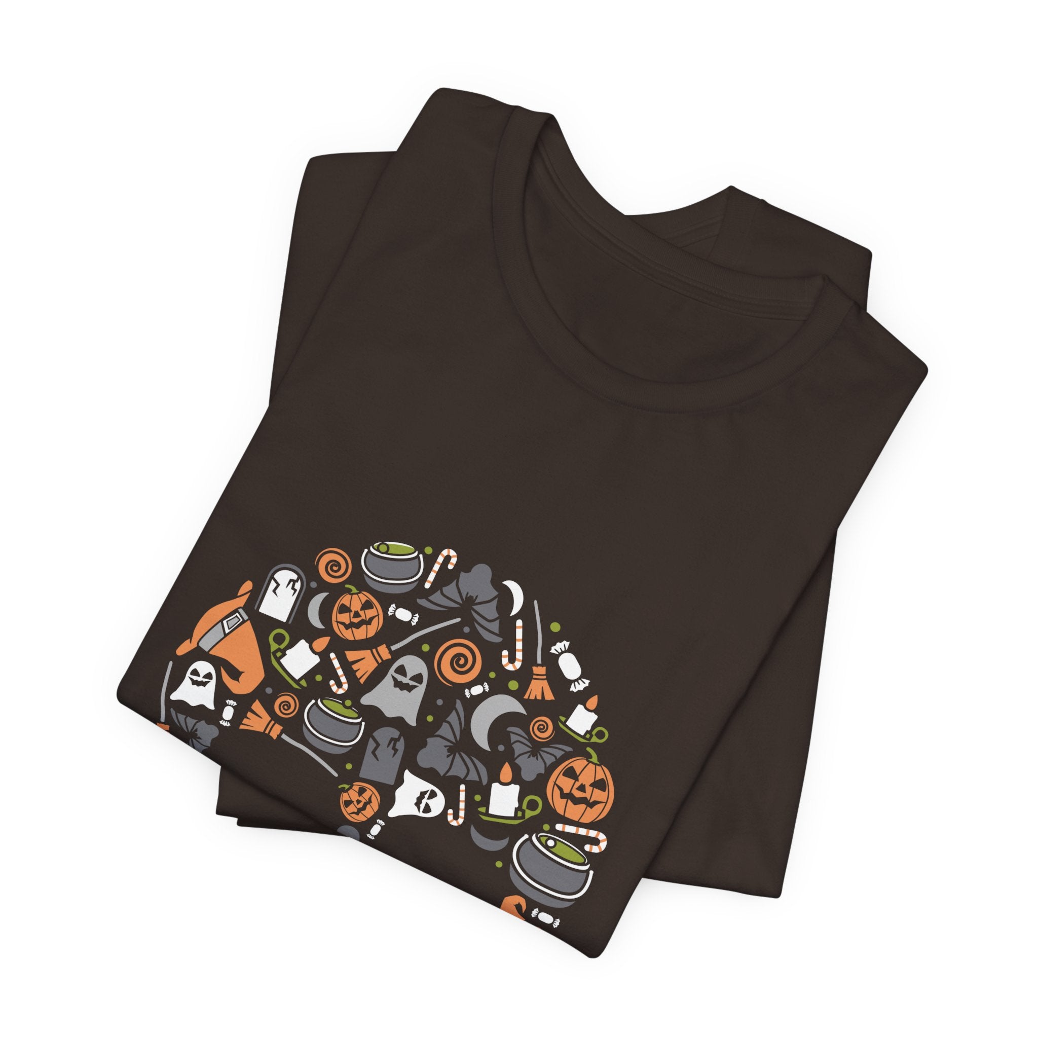 Halloween Skull Tee — Cute Spooky Candy & Pumpkin Graphic T-Shirt
