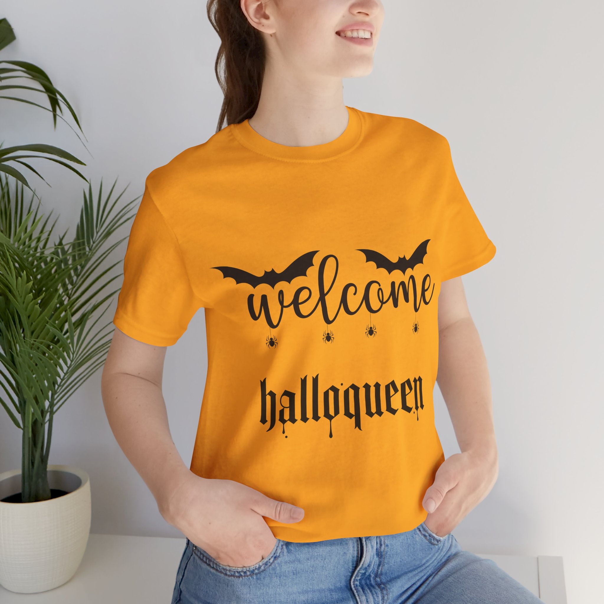Welcome HalloQueen T‑Shirt — Halloween Bat Graphic Tee