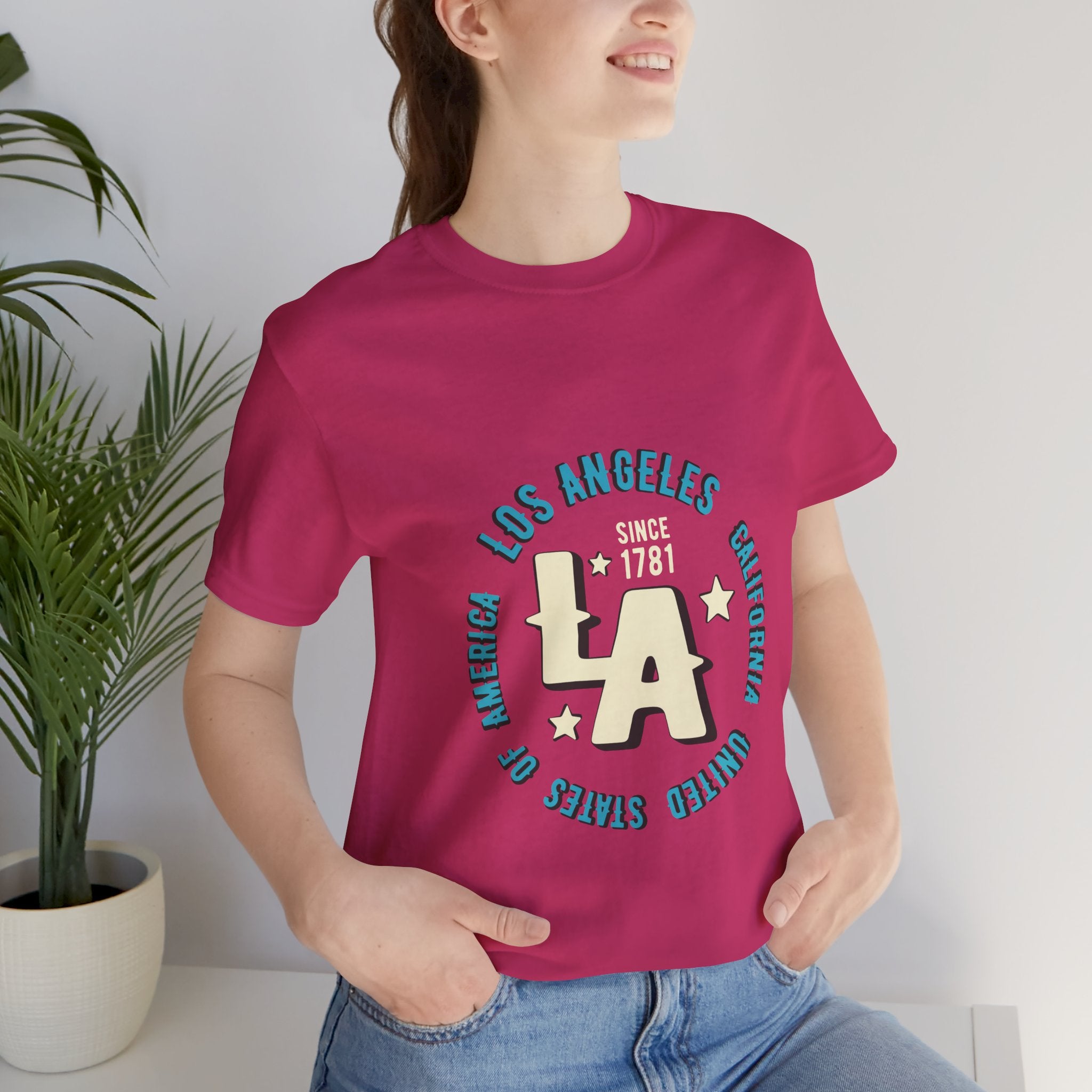 Los Angeles LA Vintage Circle Graphic Tee